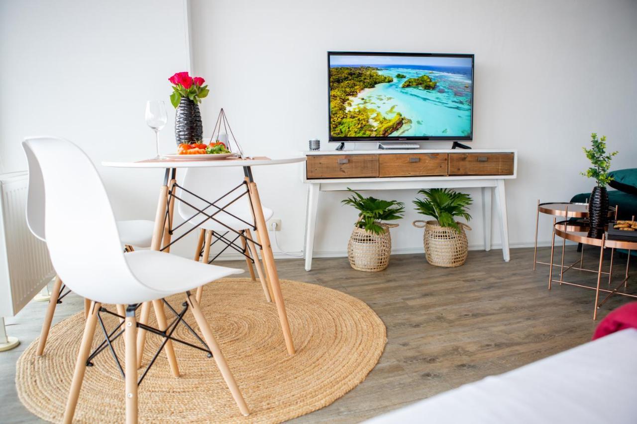 Modernes Apartment Mit Tollem Blick Ueber Die Stadt Augsburg Ngoại thất bức ảnh