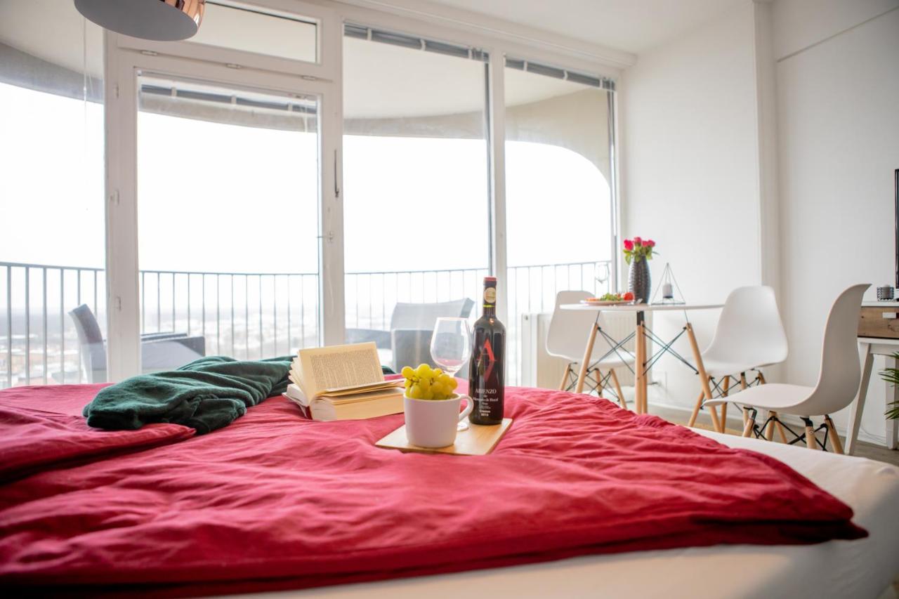 Modernes Apartment Mit Tollem Blick Ueber Die Stadt Augsburg Ngoại thất bức ảnh